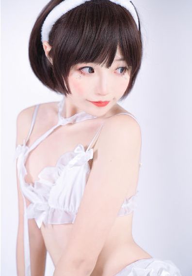 他在逆光中告白电视剧_高清完整版免费全集免费观看