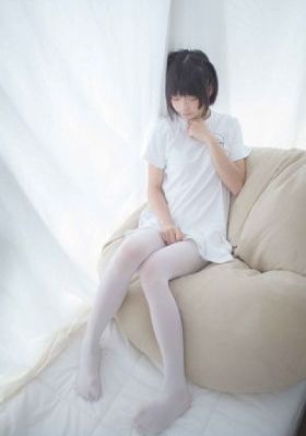 新任女老师电影_BD英语在线播放