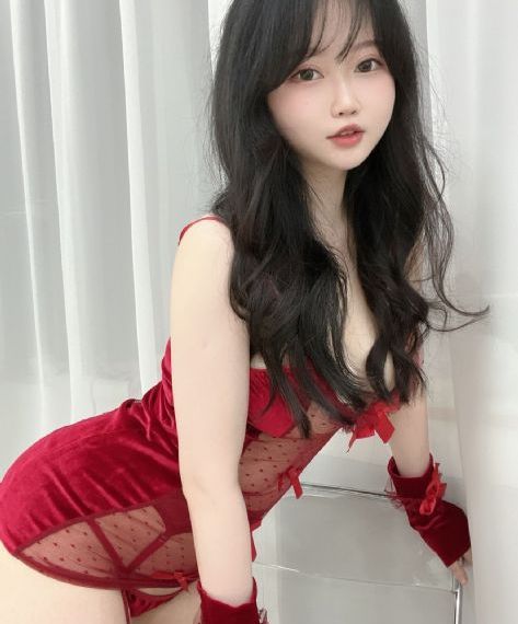 激情大乳女做爰办公室韩国_神马影院